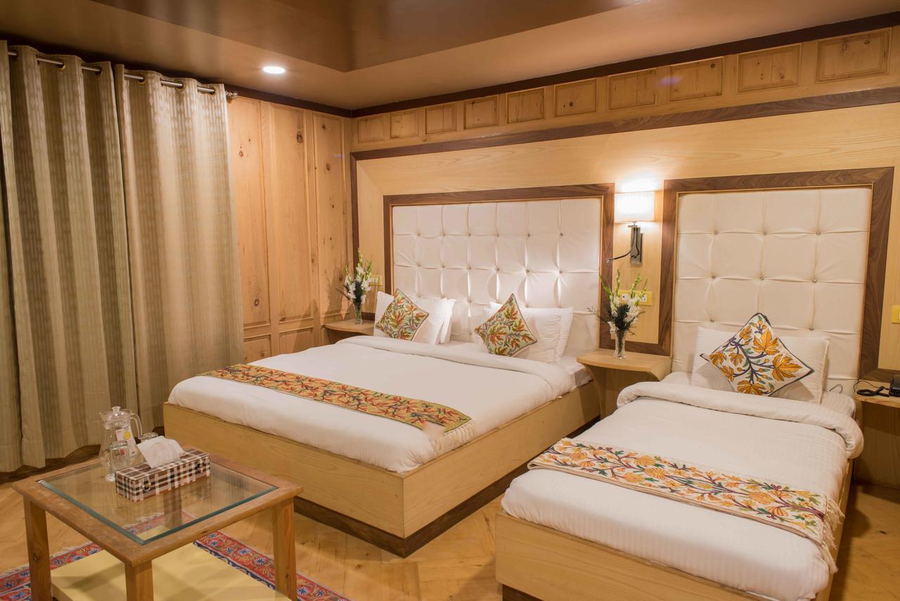 Hotel Imperial Resorts Sonāmarg Dış mekan fotoğraf