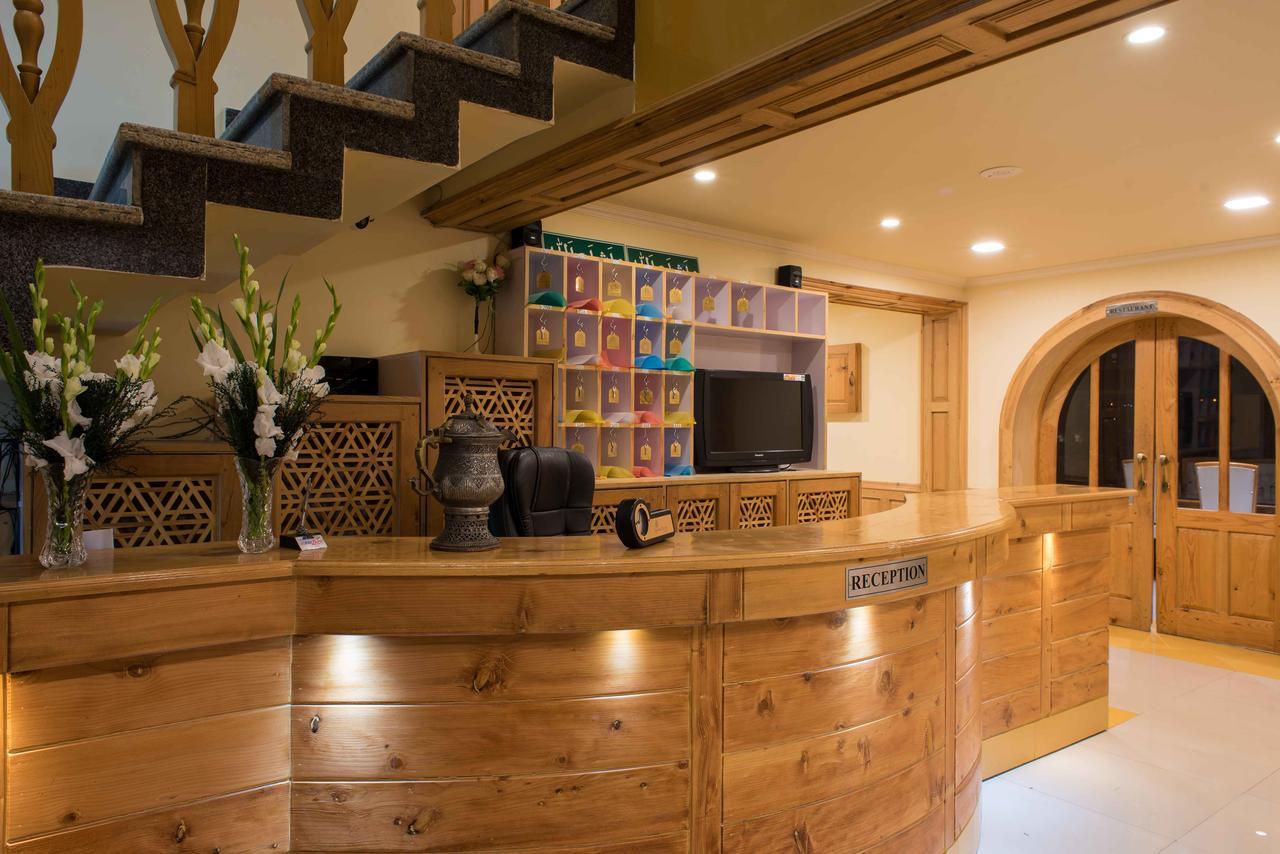 Hotel Imperial Resorts Sonāmarg Dış mekan fotoğraf